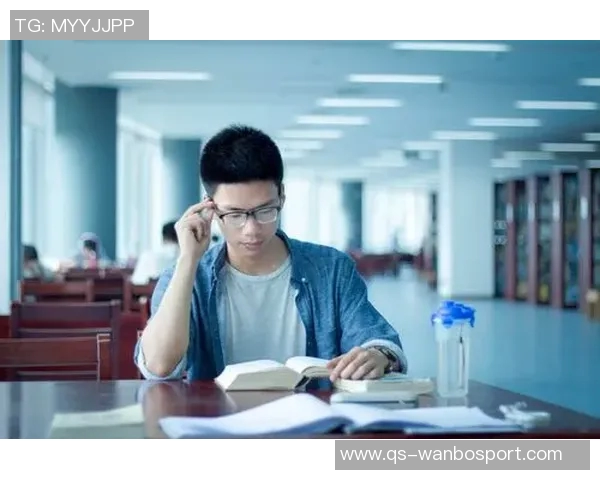 浓眉坚定信念：自我反思是解决问题的关键所在