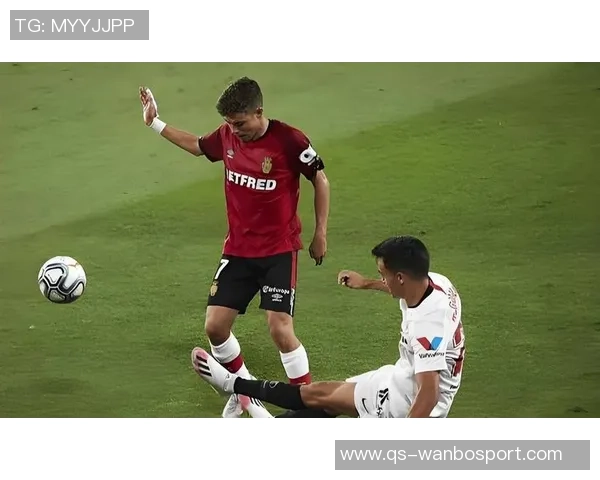 西甲球员开场静止抗议引发热议赛事转播俯瞰球场长达20秒